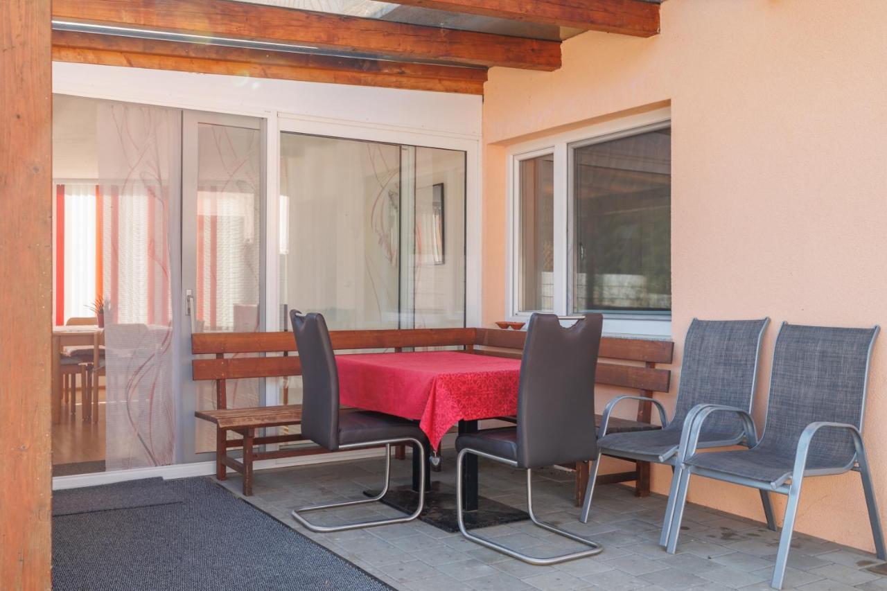 Ferienhaus Auszeit Natur Villach Kültér fotó